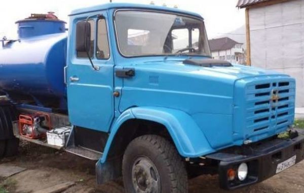 Доставка питьевой чистой воды цистерной. Авто ЗИЛ - Биробиджан, заказать или взять в аренду
