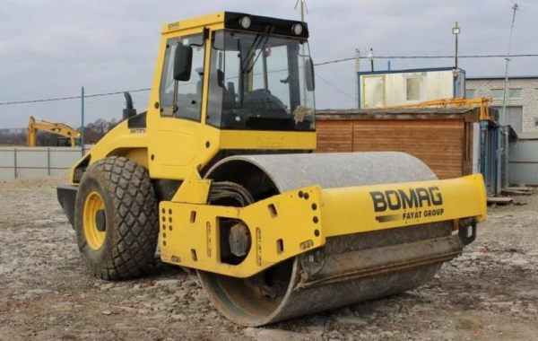 Bomag BW-213 D4 - Биробиджан, заказать или взять в аренду