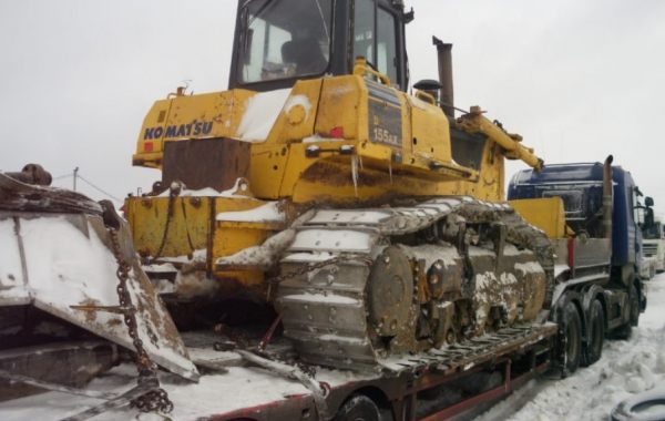 Транспортировка бульдозера Komatsu 30 тонн - Биробиджан, цены, предложения специалистов