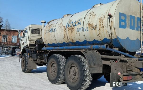 Услуги водовозов. Доставка питьевой и технической воды - Биробиджан, заказать или взять в аренду