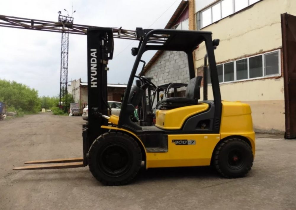 Вилочный погрузчик Komatsu взять в аренду, заказать, цены, услуги - Биробиджан