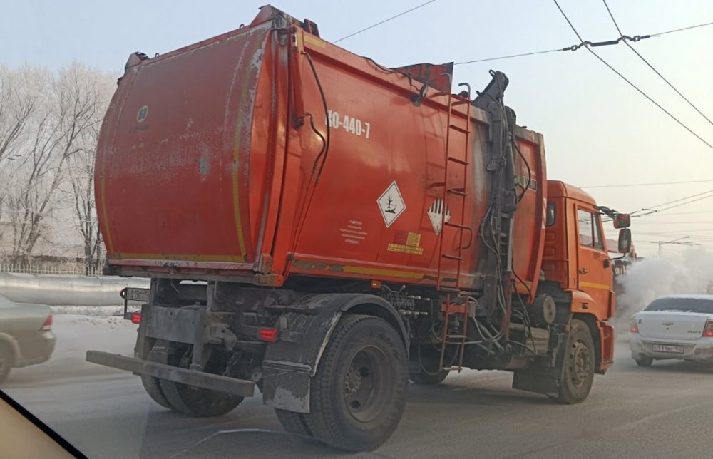Мусоровоз Вывоз мусора. КО-440-7 Мусоровоз взять в аренду, заказать, цены, услуги - Биробиджан