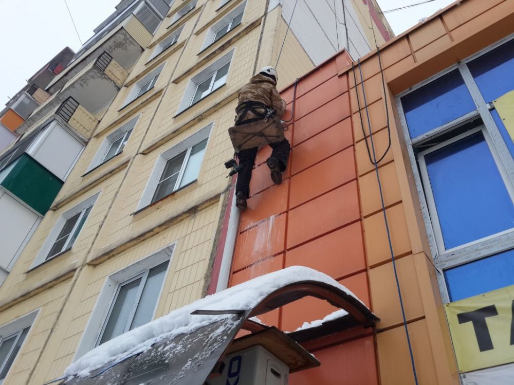 Услуги промальпинистов для высотных работ стоимость услуг и где заказать - Биробиджан