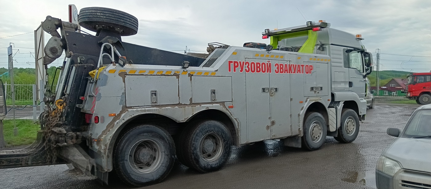 Грузовой эвакуатор для эвакуации грузовых машин и автобусов в Еврейской АО